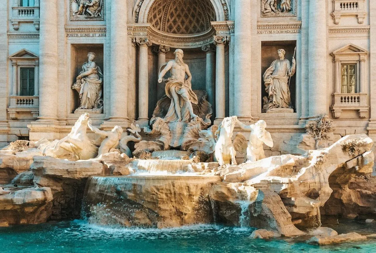 A view of Fontana di Trevi